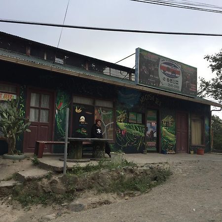 Monteverde Mi Casa Tica 호스텔 외부 사진